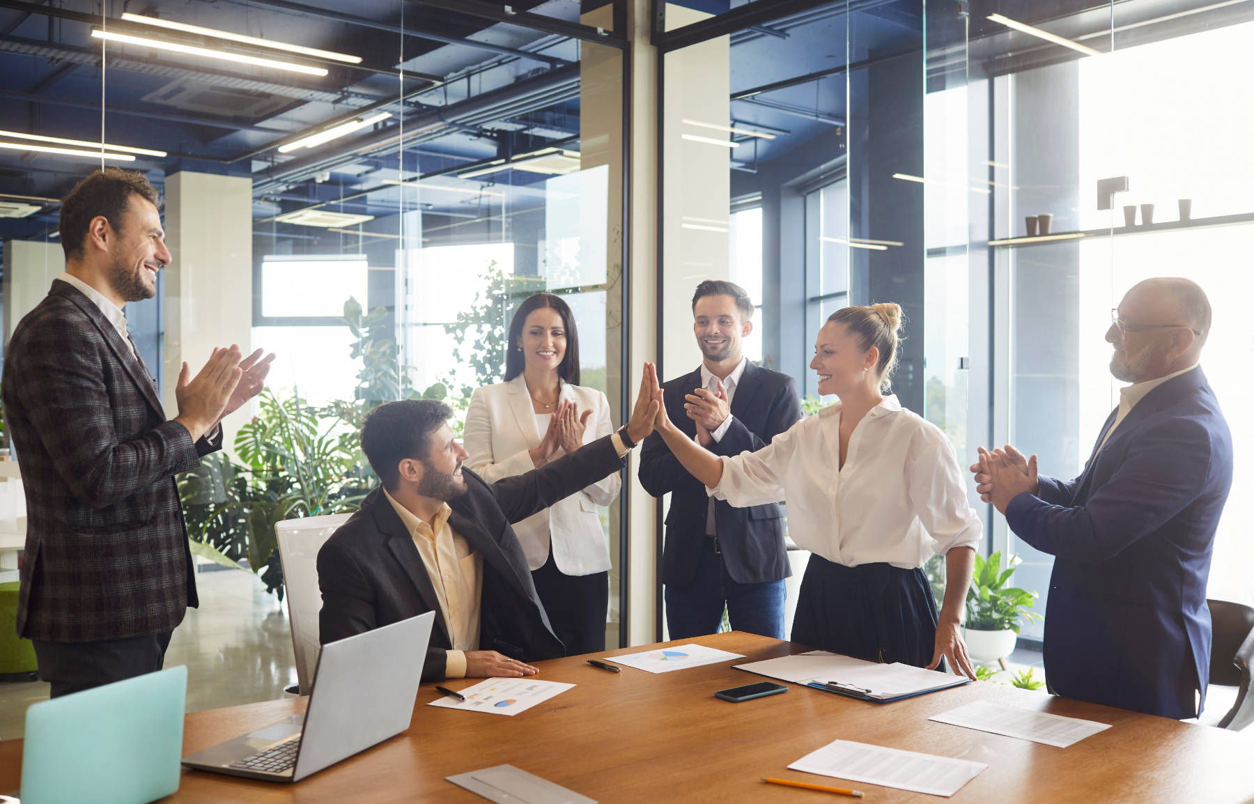 Como alinhar liderança e estratégia na empresa na prática